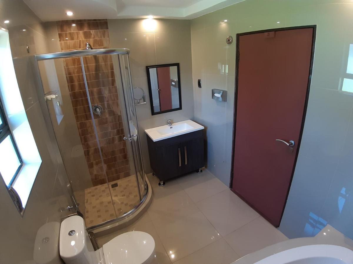 Citystay Ladybrand Экстерьер фото